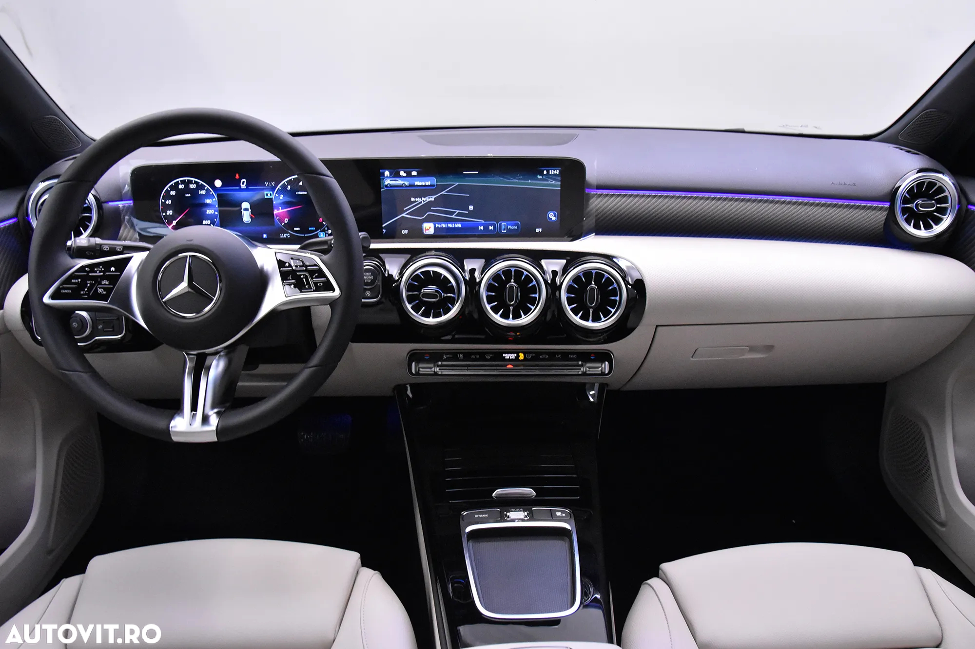 Mercedes-Benz A 200 MHEV 7G-DCT - 9