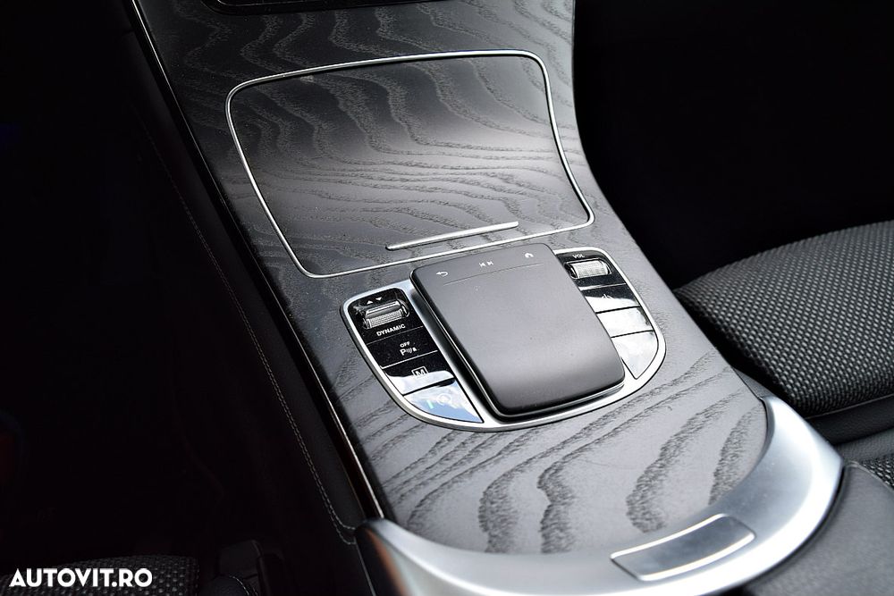 Mercedes-Benz GLC Coupe 220 d 4Matic 9G-TRONIC AMG Line - 34