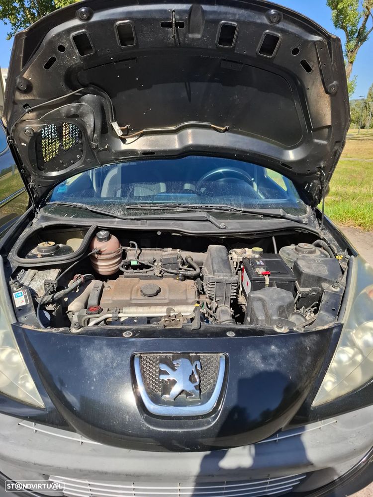 Peugeot 206+ 1.1 Trendy - 17