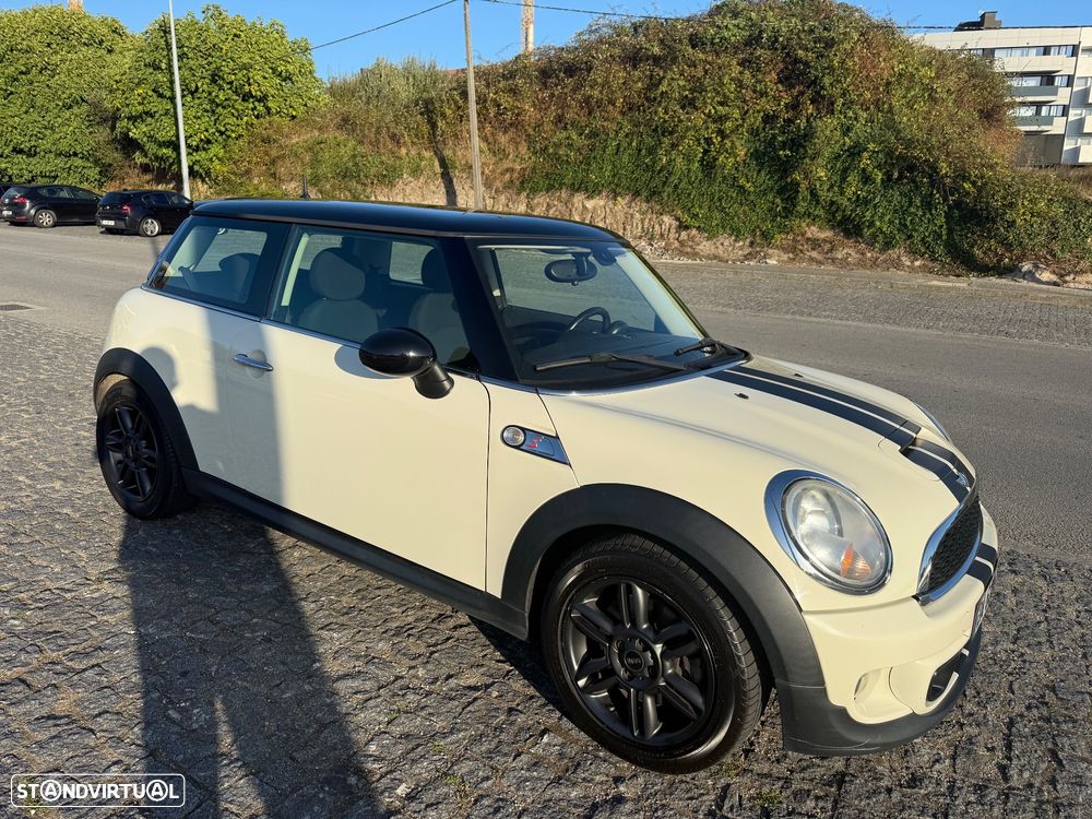 MINI 3 Portas Cooper S - 7