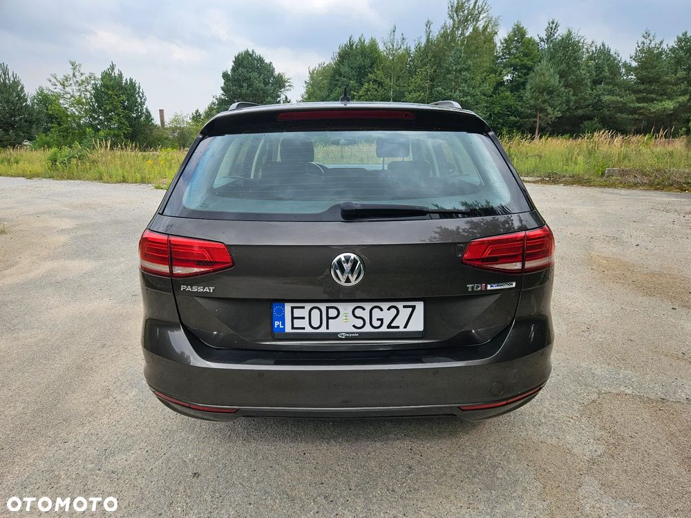 Volkswagen Passat - 7