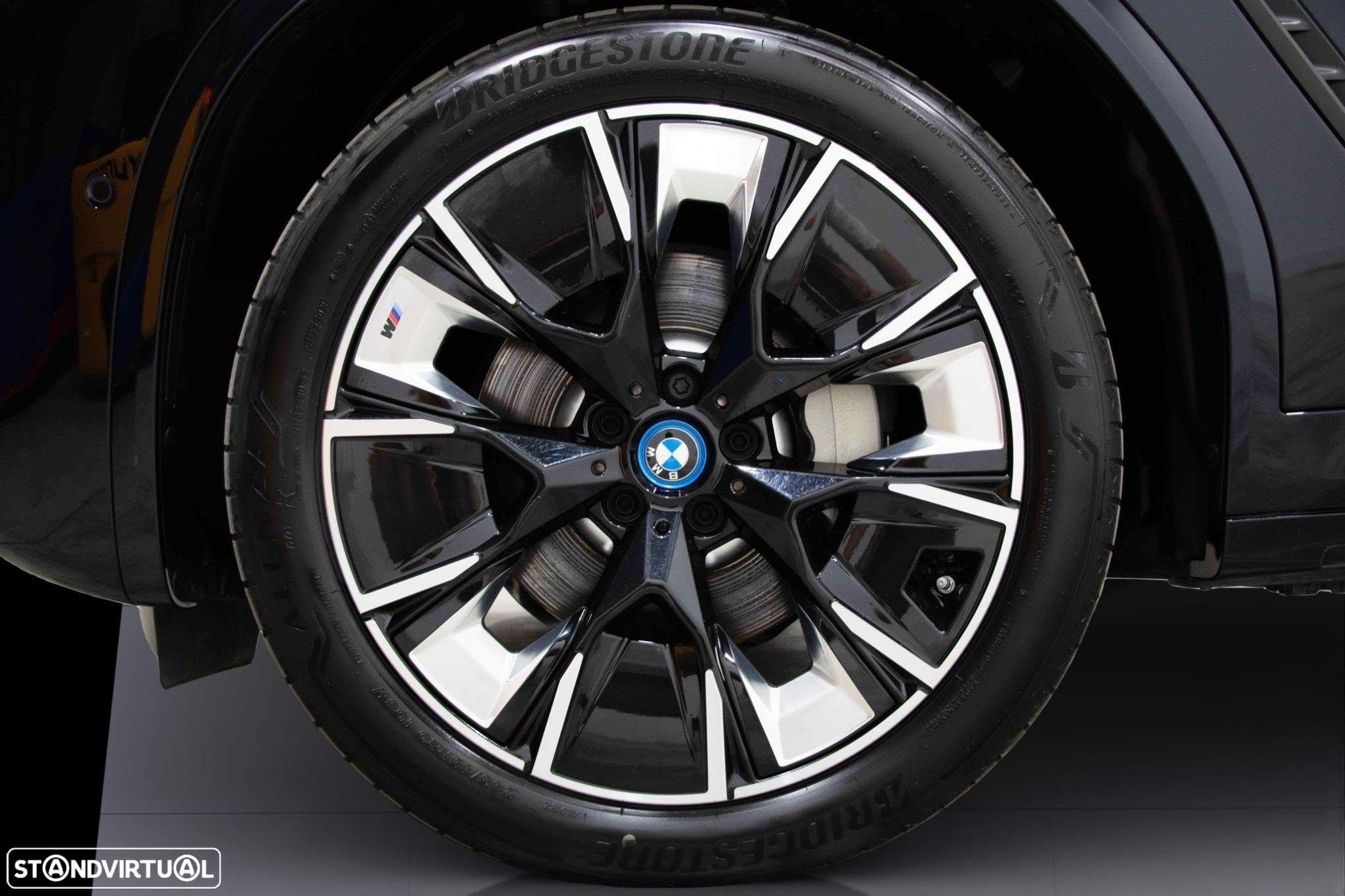 BMW iX3 M Sport Inspiring - 15