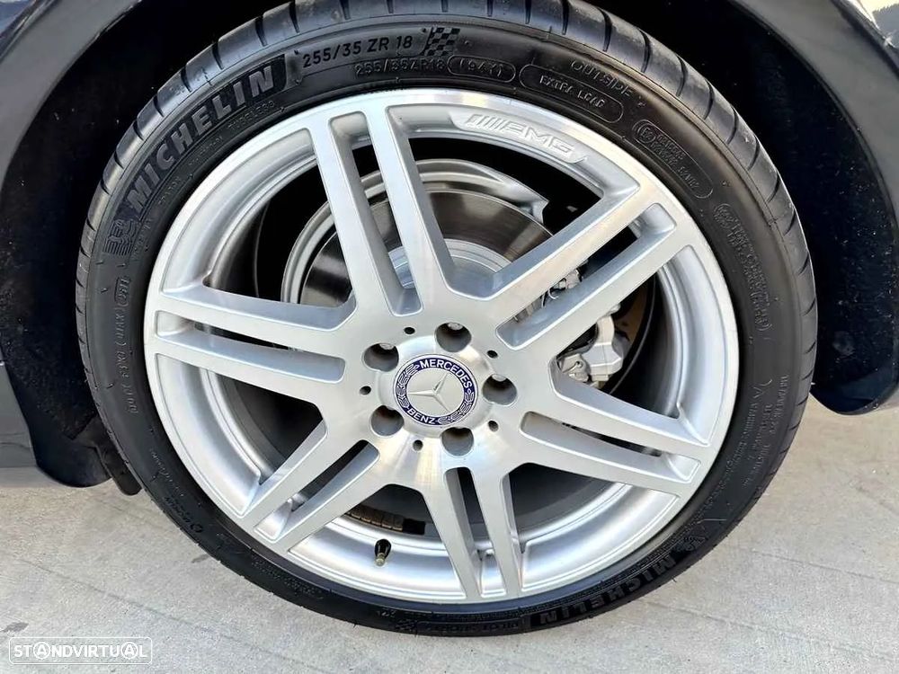 Mercedes-Benz E 200 CGi Avantgarde BlueEfficiency - 48