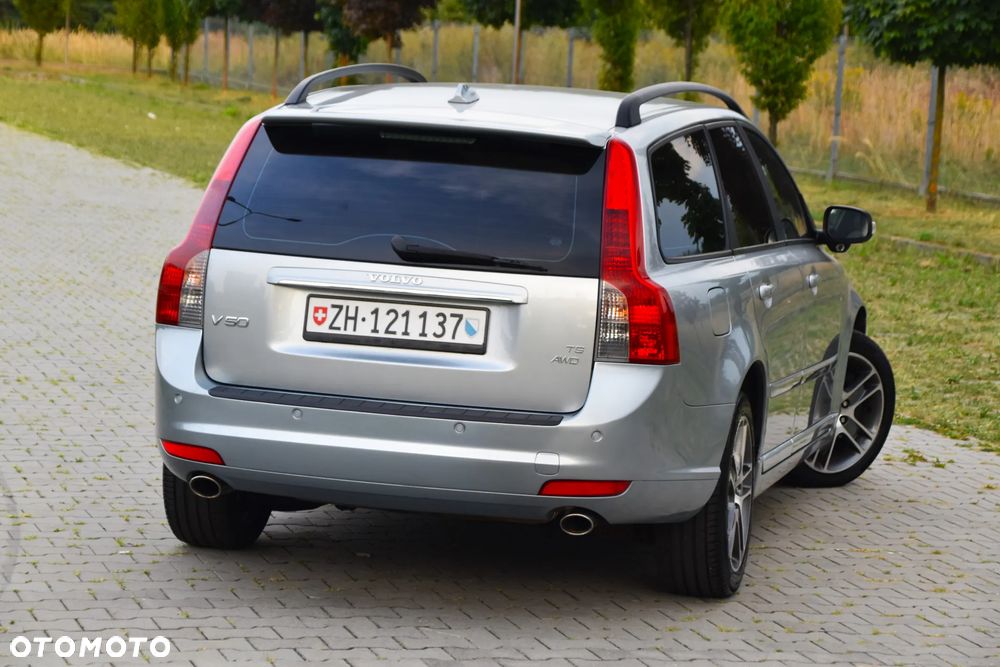 Volvo V50 T5 AWD Summum - 33