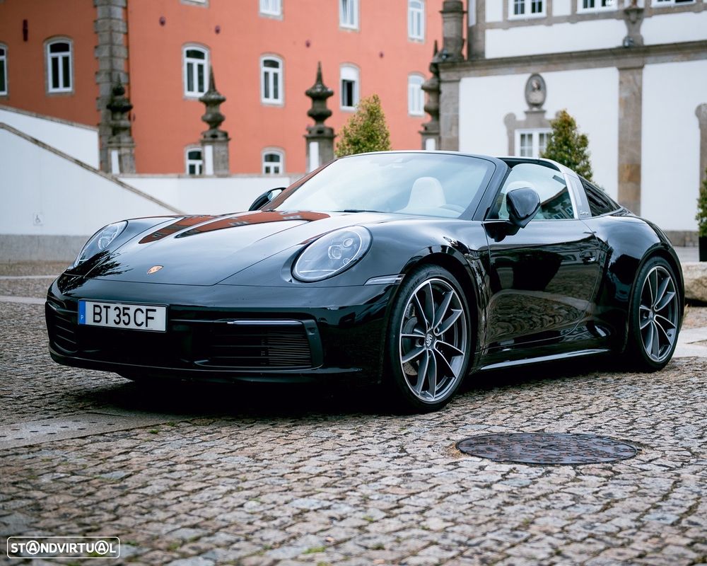 Porsche 911 (992) - 23