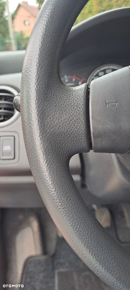 Suzuki Swift - 14