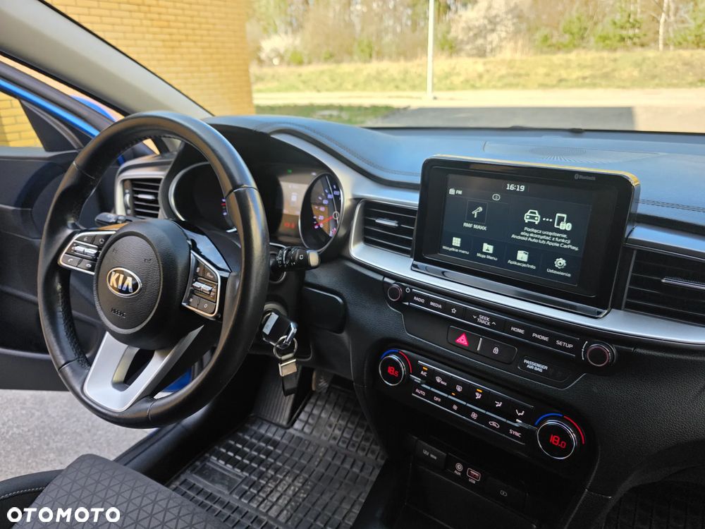 Kia Ceed 1.4 T-GDI L - 11