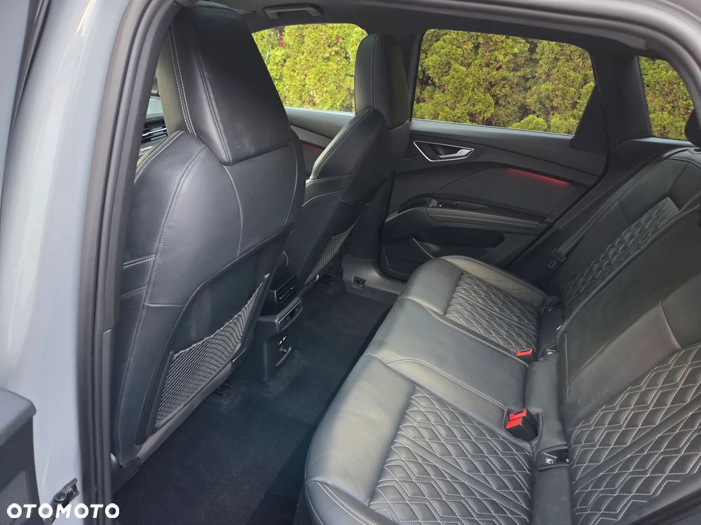 Audi Q4 e-tron - 16