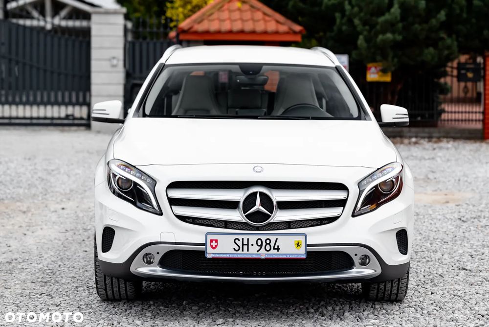 Mercedes-Benz GLA 250 4Matic 7G-DCT Activity Edition - 4