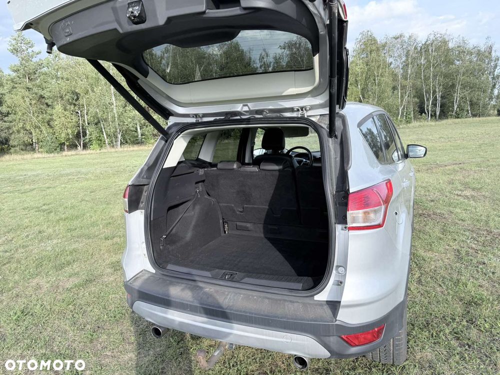 Ford Kuga - 4