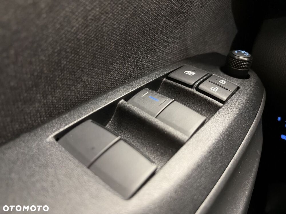 Toyota Yaris - 19