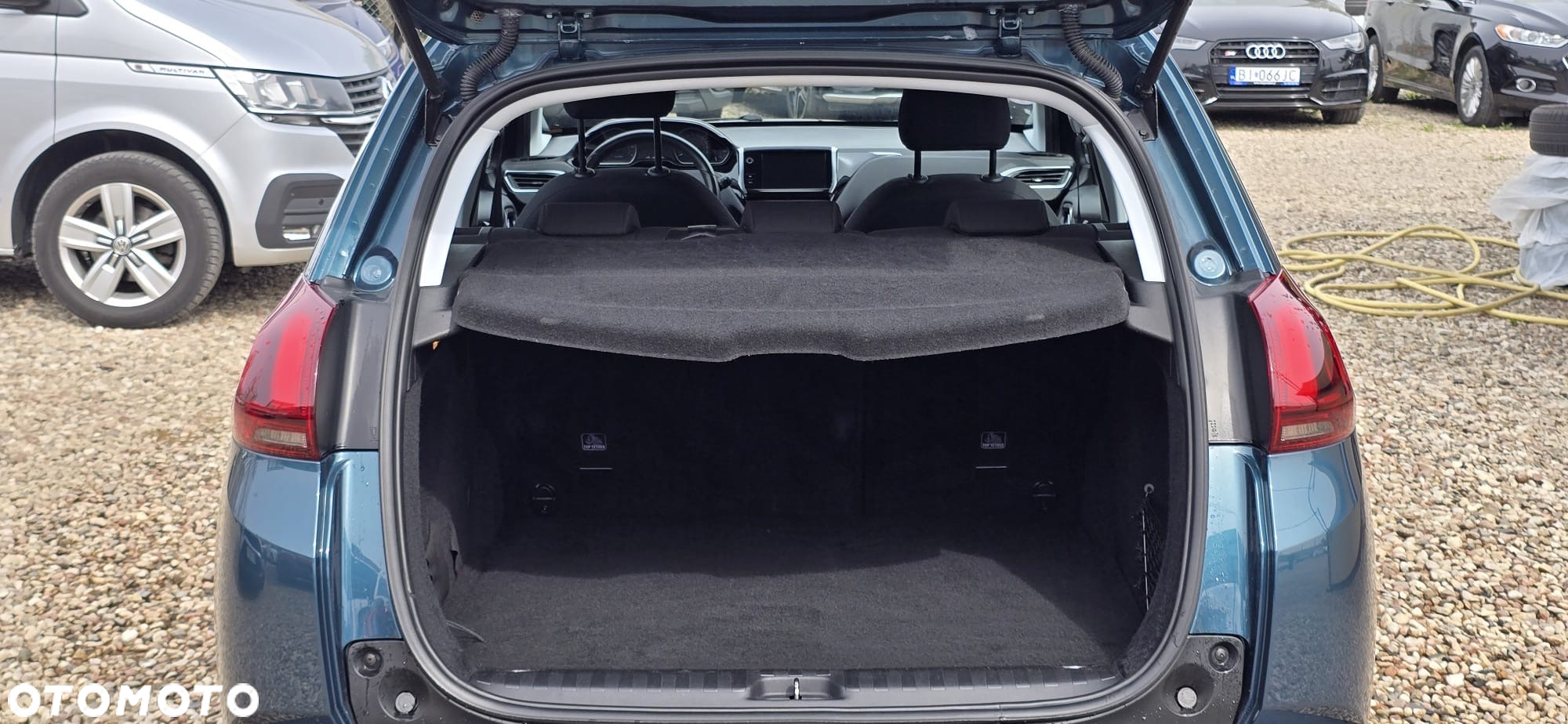 Peugeot 2008 1.2 Pure Tech Style - 21