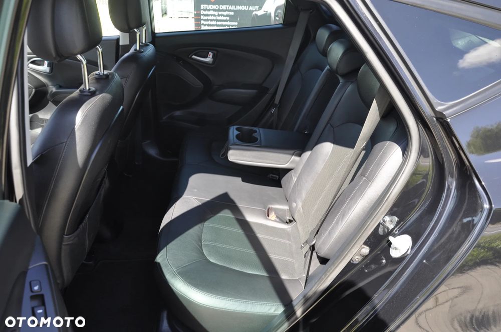 Hyundai ix35 2.0 CRDi 4WD Automatik Premium - 23