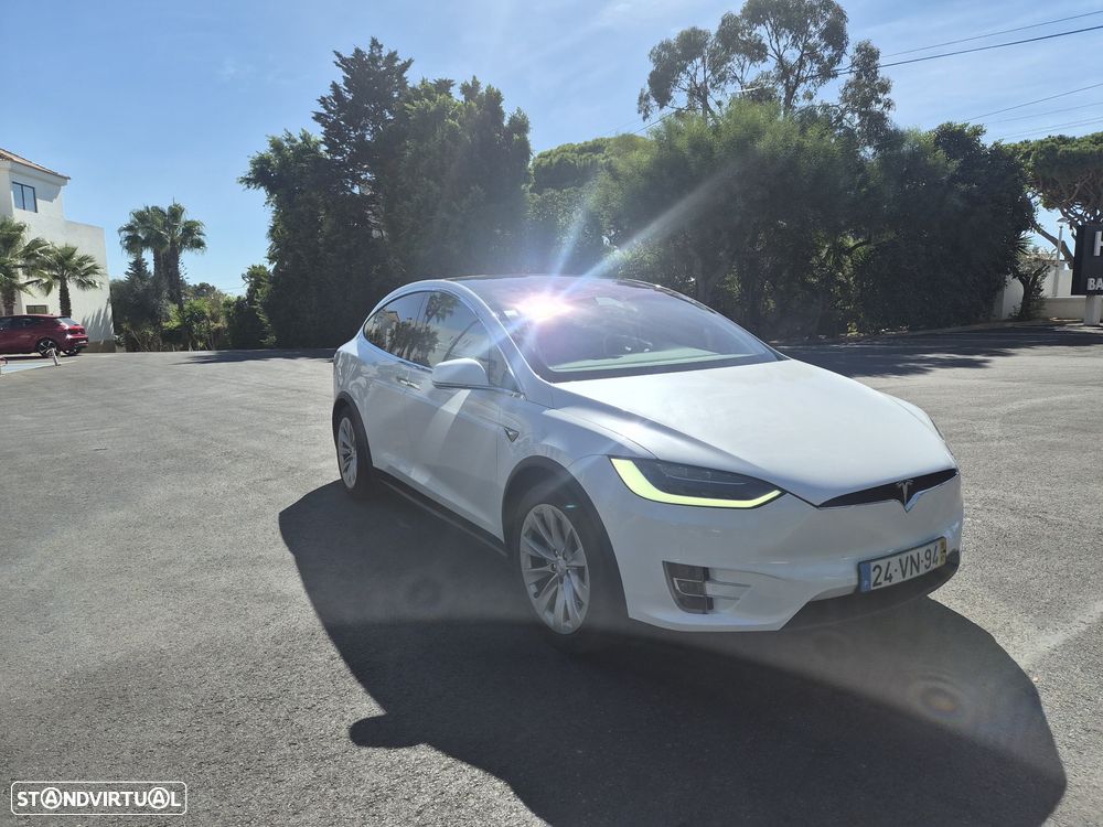 Tesla Model X 100D - 5