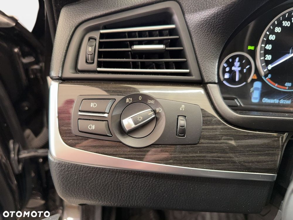 BMW Seria 5 - 25