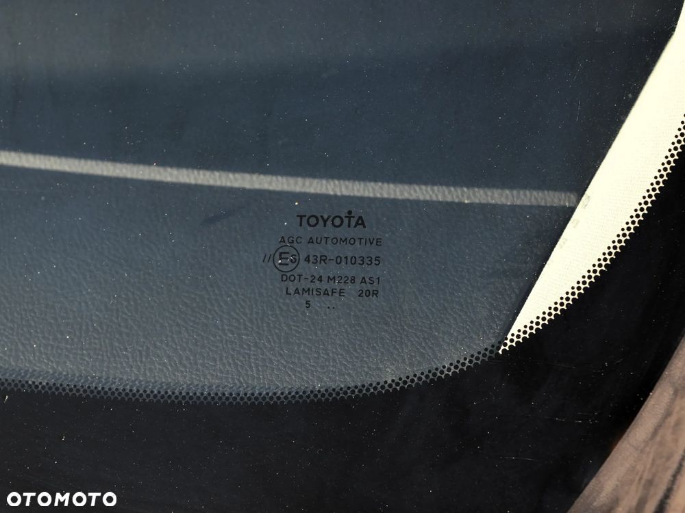 Toyota Auris 1.8 HSD Luna - 37