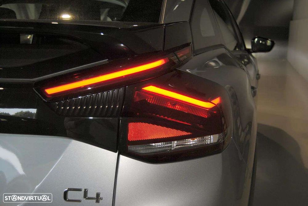 Citroën C4 1.2 PureTech Plus - 18