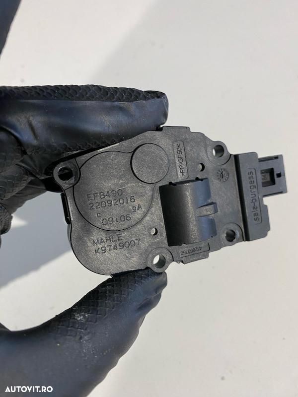 Motoras aeroterma VOLVO XC60 V60 S60 V70 S80 XC70 V60CC EFB490 22092016 MAHLE K9749007 31497549 - 1