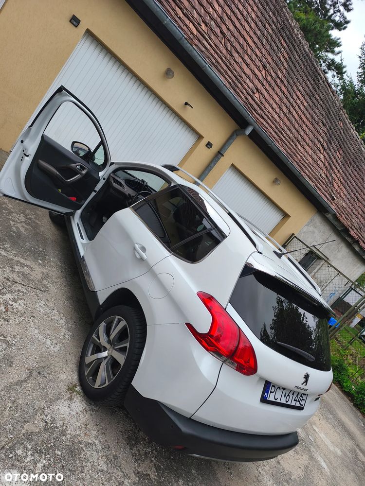 Peugeot 2008 - 6
