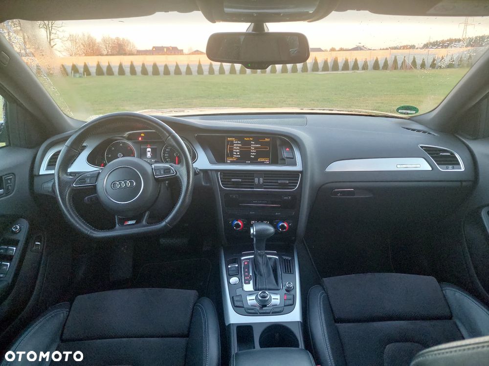 Audi A4 Avant 2.0 TDI DPF quattro S tronic S line Sportpaket - 12