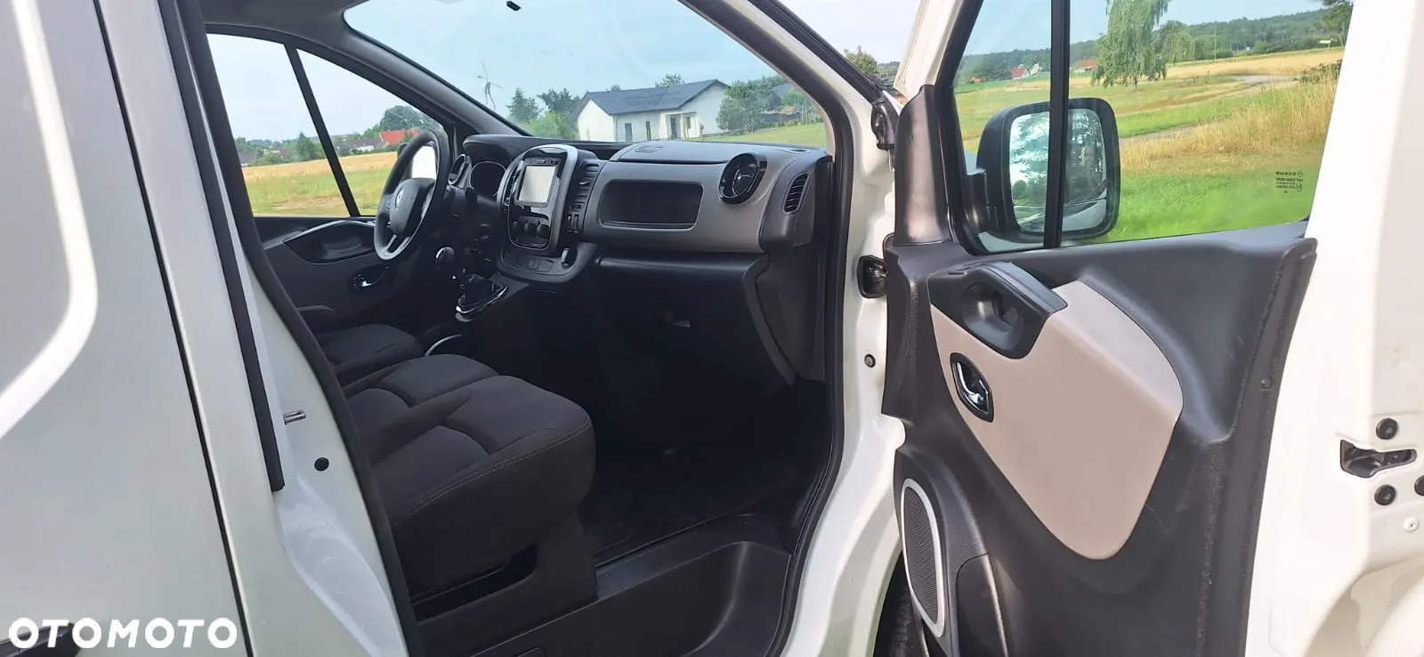 Renault Trafic - 8