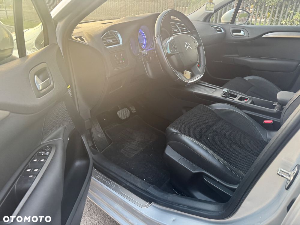 Citroën C4 e-HDi 115 ETG6 Business Class - 10