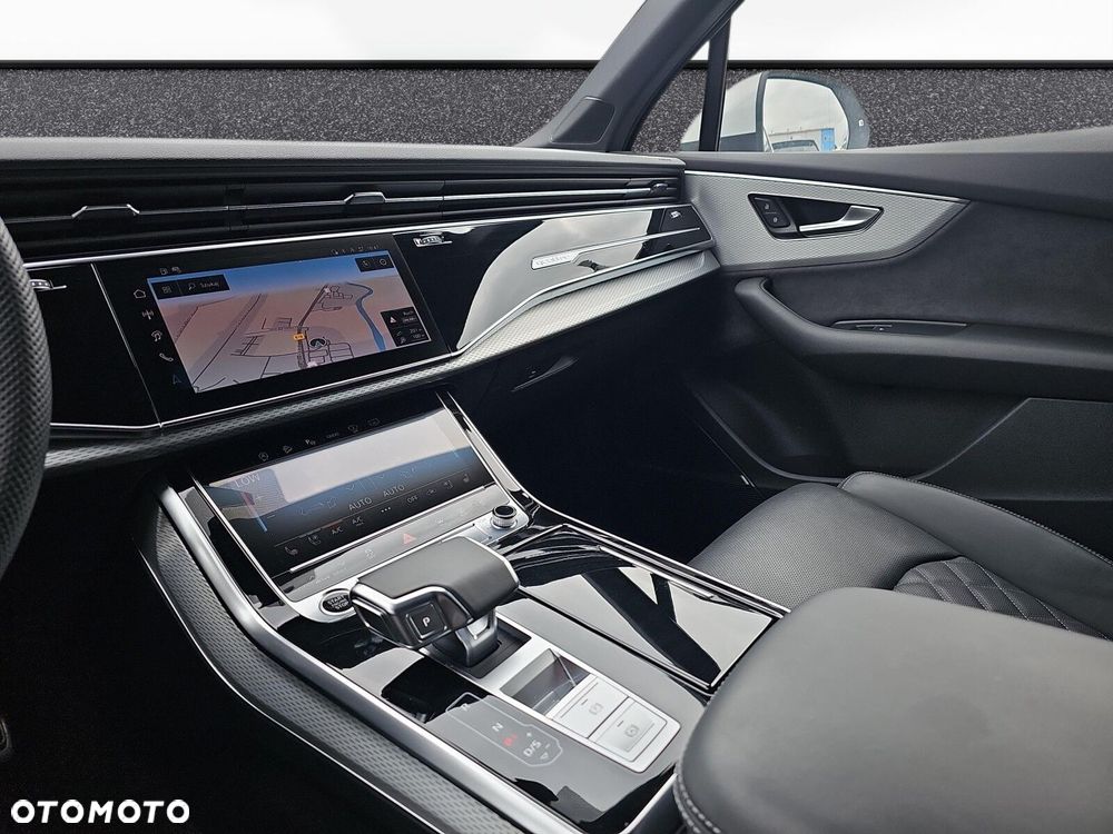 Audi Q7 - 17