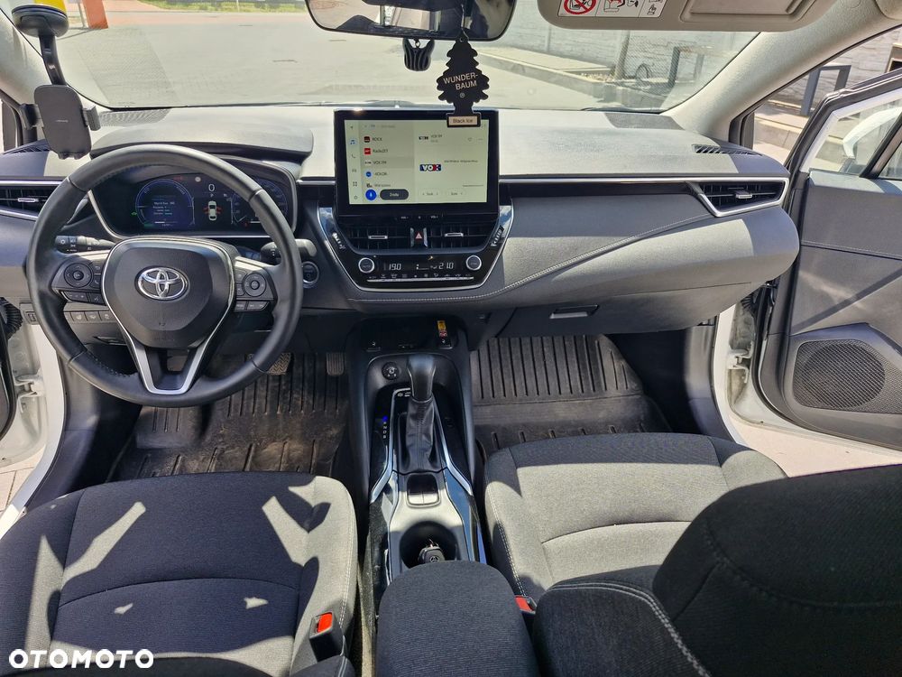 Toyota Corolla 1.8 Hybrid Executive - 6