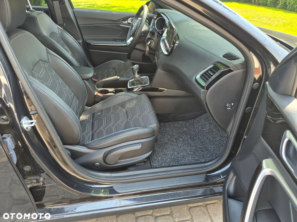 Kia Ceed - 13