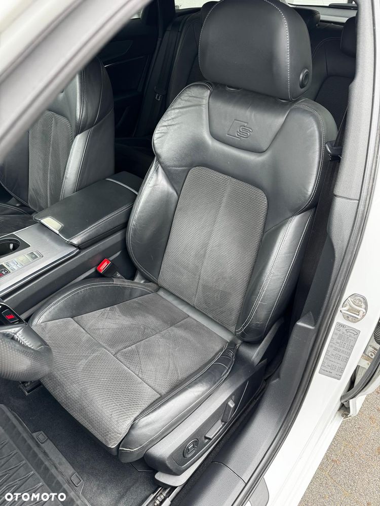 Audi A6 Avant 40 TDI mHEV Quattro S tronic - 11