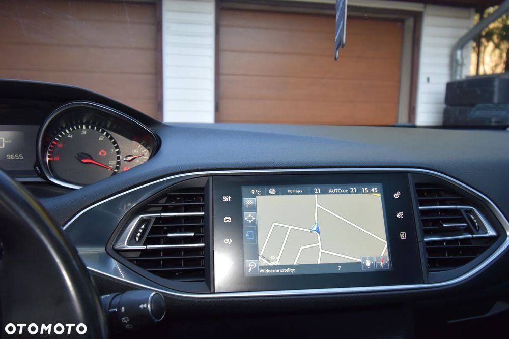 Peugeot 308 BlueHDi FAP 120 Stop & Start Allure - 11