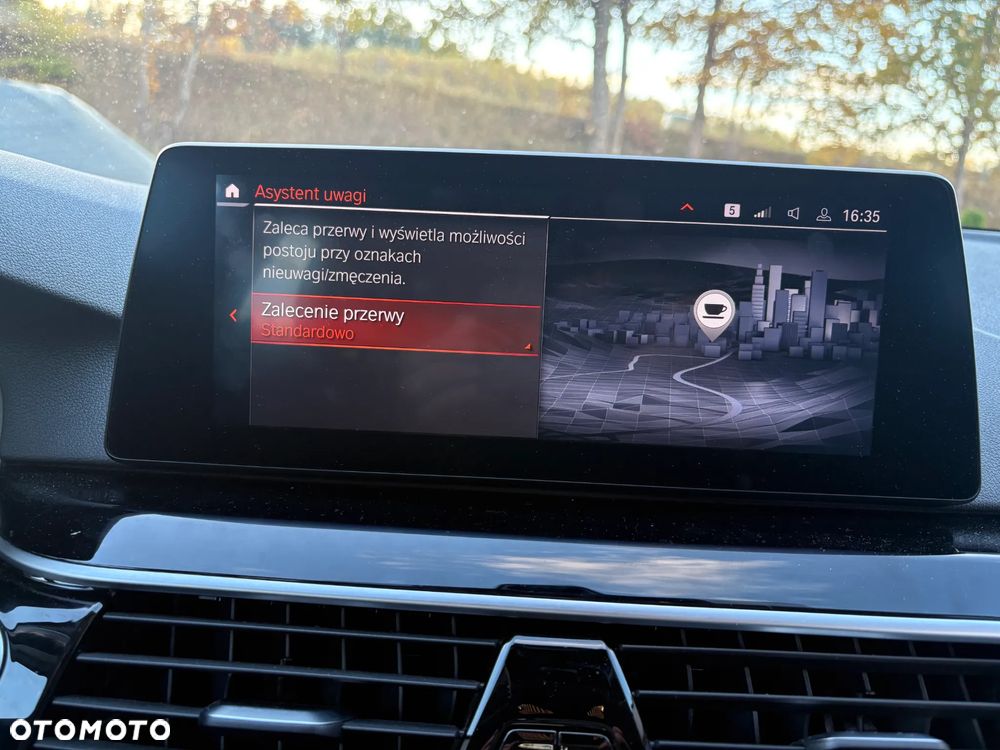 BMW Seria 5 520d Touring Luxury Line - 26