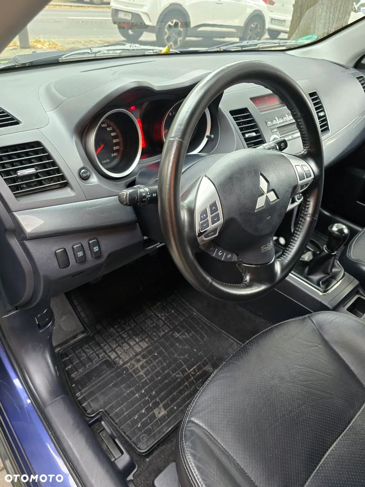 Mitsubishi Lancer 1.8 Inform - 22