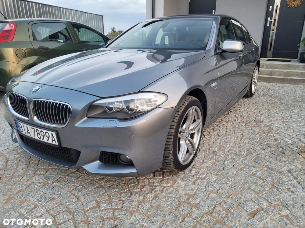 BMW Seria 5 528i xDrive - 9