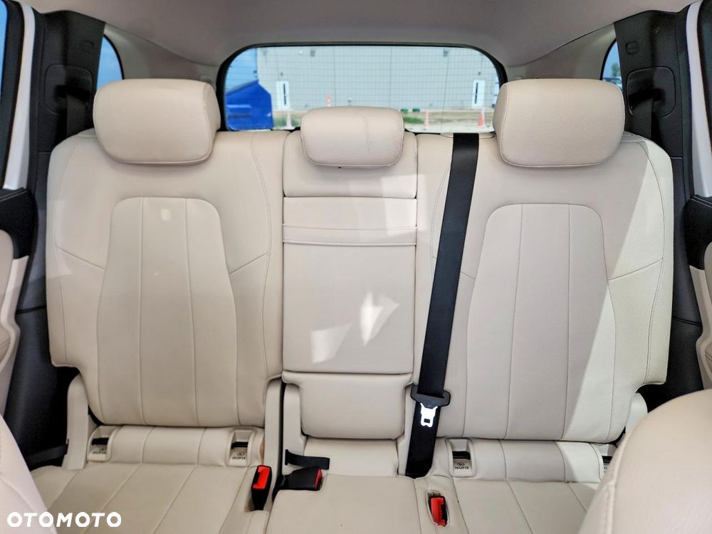 Mercedes-Benz GLB 250 8G-DCT Style - 11