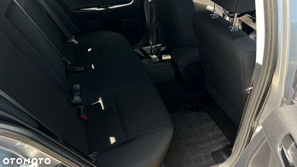 Mitsubishi Lancer Sportback 1.8 Clear Tec CVT Plus - 18