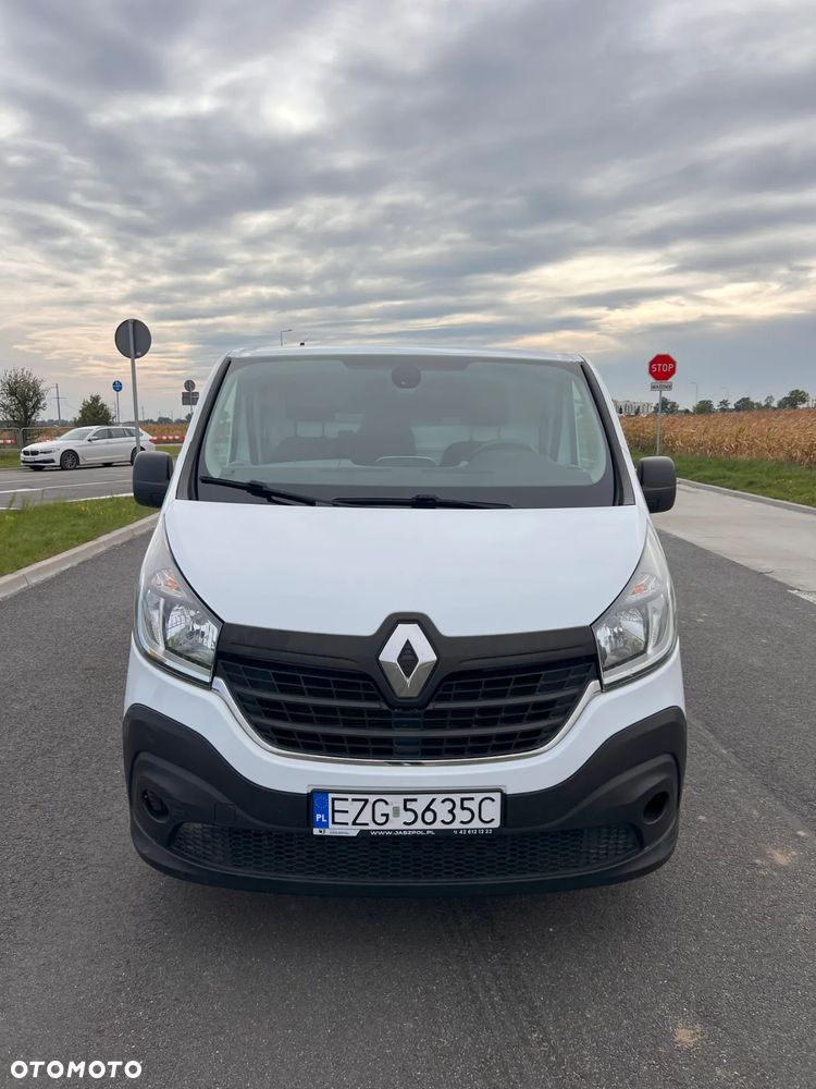 Renault Trafic - 2