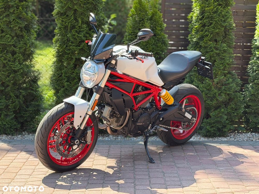Ducati Monster - 5
