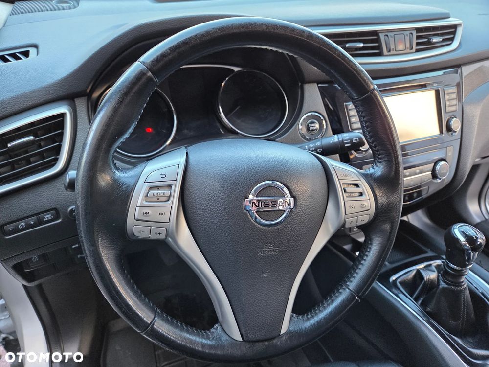 Nissan X-Trail 1.6 DCi N-Connecta 4WD EU6 - 14