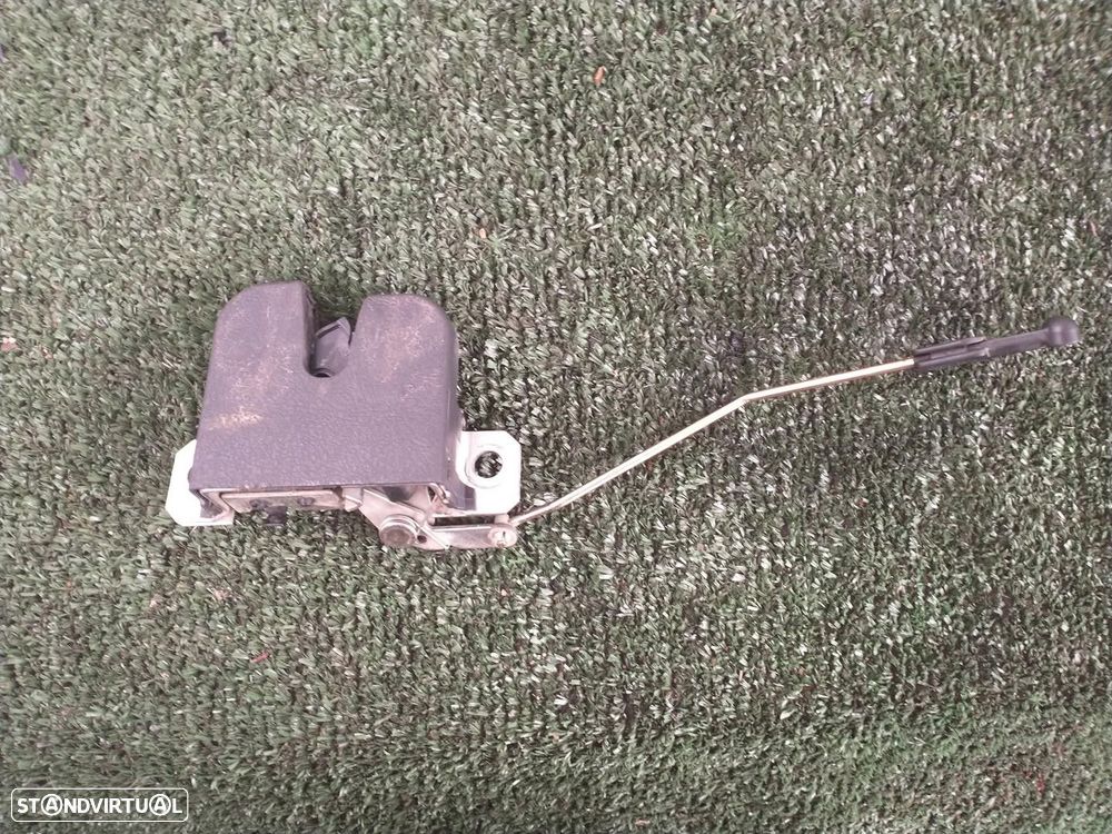 FECHADURA MALA / PORTA TRASEIRA SEAT IBIZA III 2022 -6L6827505A - 4