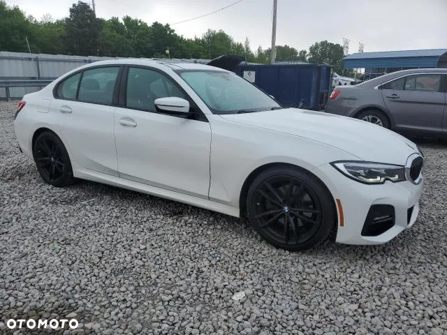 BMW Seria 3 318i Business Edition sport - 4
