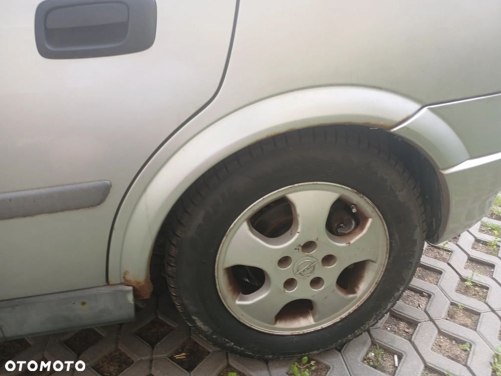 Opel Astra - 5