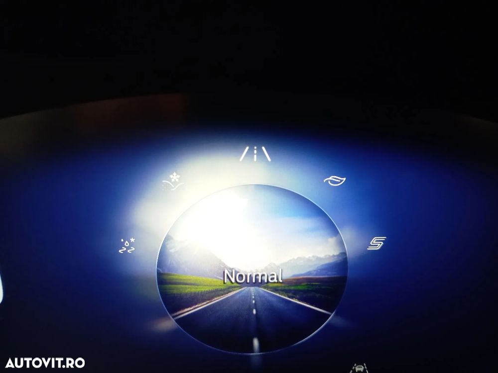 Ford Kuga 2.5 Duratec PHEV Titanium - 22