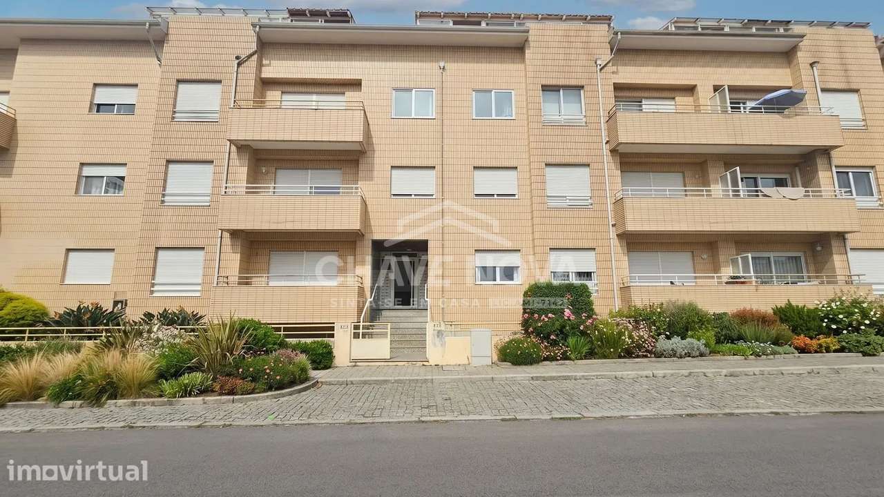 JD - Apartamento T2, c/ garagem fechada em Vilar do Paraíso . - Grande imagem: 3/15