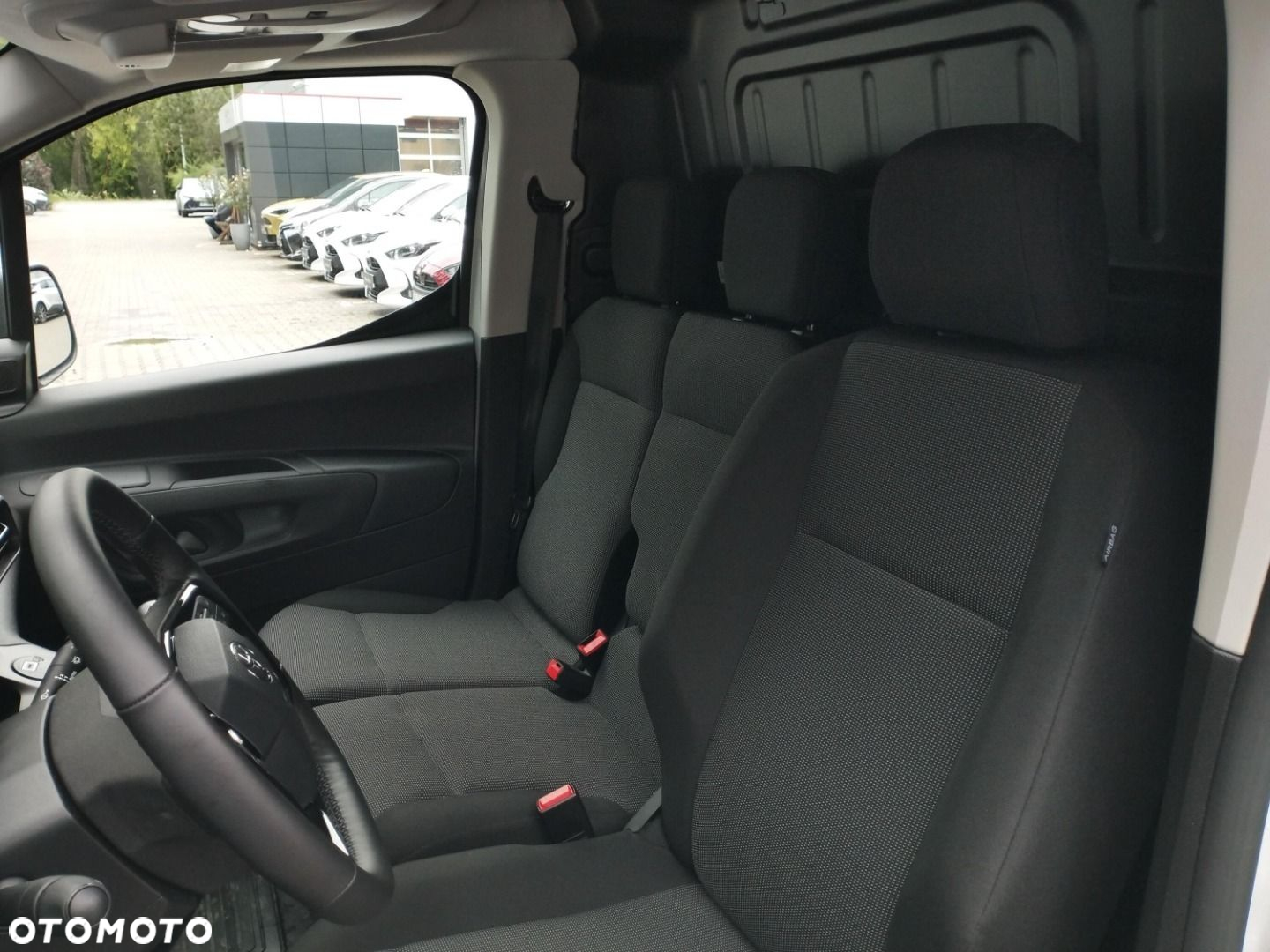 Toyota PROACE CITY - 12