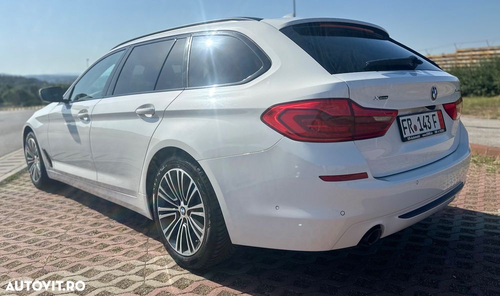 BMW 5 Series 2019 photo 5