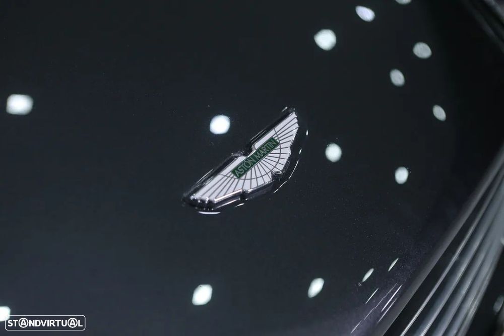 Aston Martin Vantage Coupé V8 Sportshift — fotografia 10