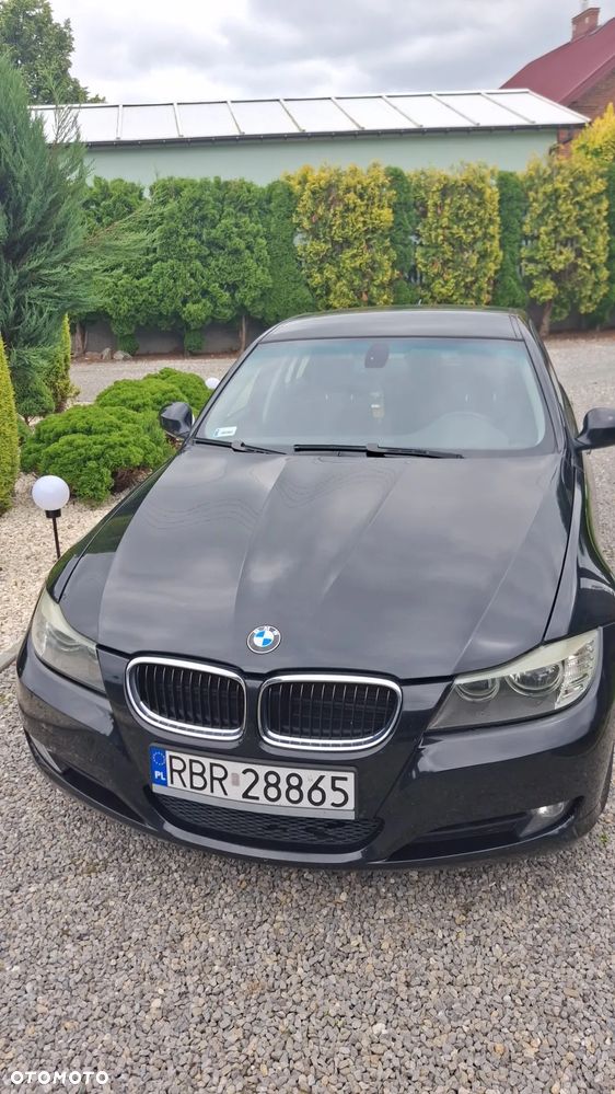 BMW Seria 3 320i - 1