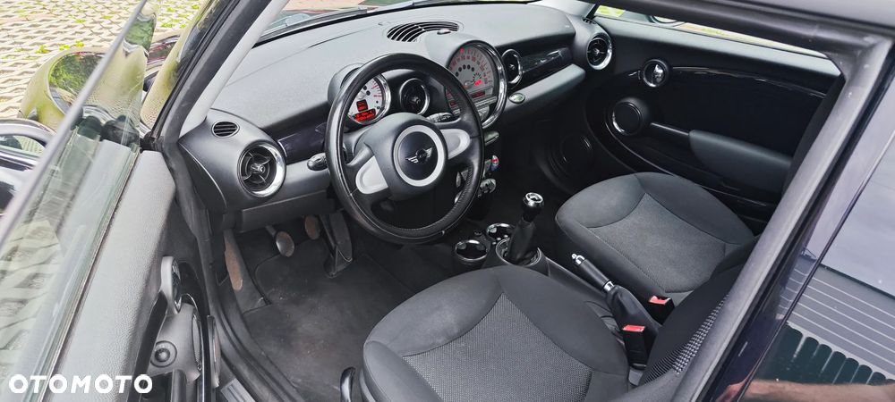 MINI Clubman - 13