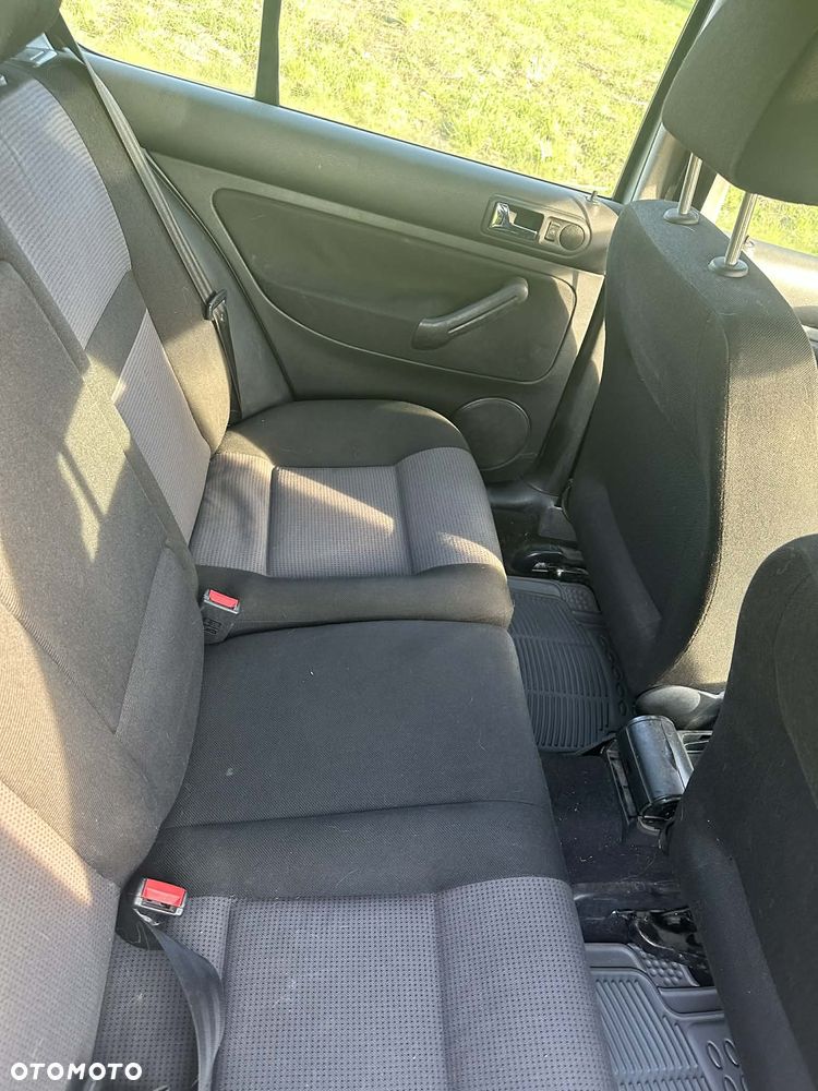 Volkswagen Golf 1.9 TDI Basis - 5